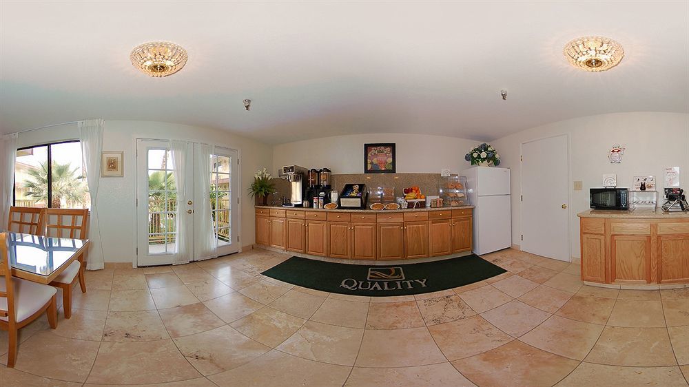 Quality Inn & Suites بيكرسفيلد المظهر الخارجي الصورة